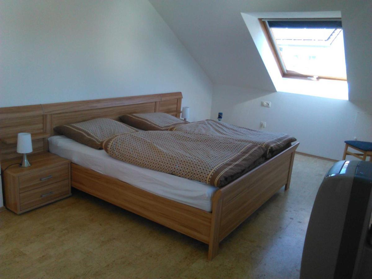 Ferienwohnung Kuepfer Grafenberg  Экстерьер фото